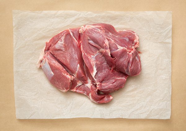 Lamb Shoulder Bone In